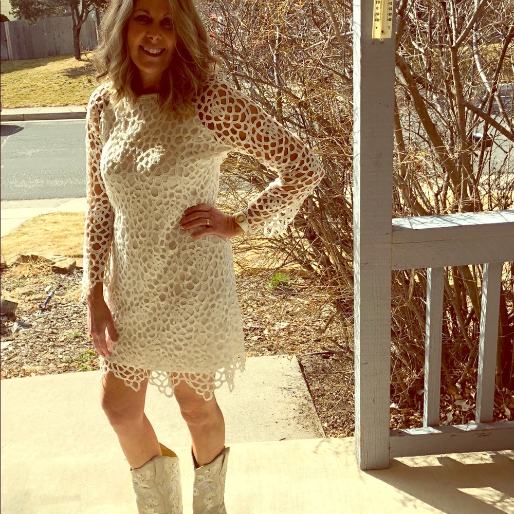 Solitaire Lace Dress